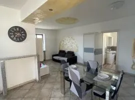 Lecasedialex it Casa thas