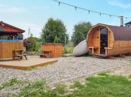 Lovely Home In Mielno Pyrzyckie