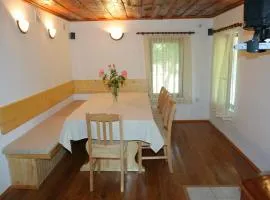 Lazarovata House