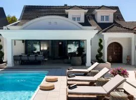 Villa Ring Pool & Padel Belgrade