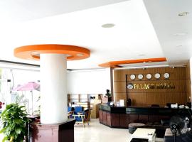 Palace Boutique Hotel Rạch Giá，位于迪石的酒店