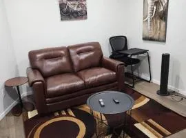 Avocado Executive Suite 2