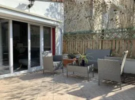 Little house 2 bedrooms -Terrace, Antony Center near Paris and Orly