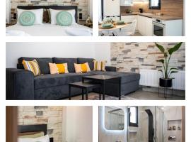 Karma Quality Living City Center with PRIVATE PARKING，位于沃洛斯的带停车场的酒店