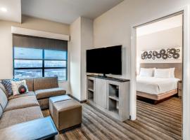 Hyatt House Nashville Downtown-Convention Center，位于纳什维尔的酒店