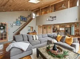 Pocono Scandinavian Cottage