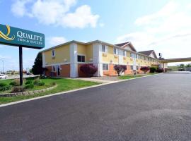 Quality Inn & Suites Springfield Southwest near I-72，位于斯普林菲尔德的酒店