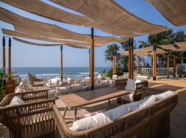 Sibaya Beach Resort, Morjim，位于莫尔吉姆的酒店