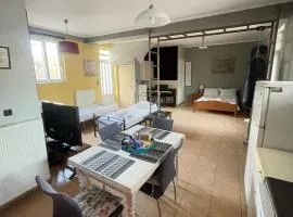 Patras - Independent Studio in Quiet Area