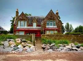 Tigh Na Mara Guest House Rosemarkie- breakfast optional