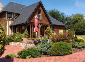 Superb barn conversion in the golden triangle Pont l'Evêque-Honfleur-Deauville，位于Saint-Julien-sur-Calonne的酒店