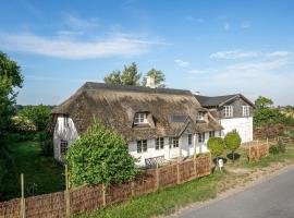 Nice Home In Søllested With Sauna，位于Søllested的酒店