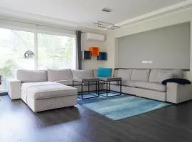 Berlin Bound Retreat 3 bedrooms