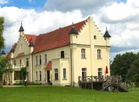 Gutshaus Penzlin，位于Meyenburg的酒店