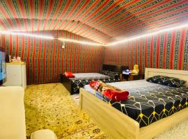 private farmhouse Tent Room，位于Al Rahba的农家乐