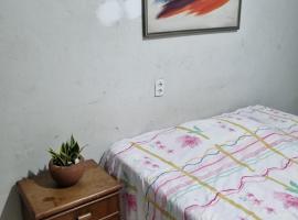 Suíte Cama Queen perto Centro Histórico e Praias，位于圣路易斯的酒店