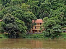 Pousada Mirante Do Lago，位于林多亚的酒店