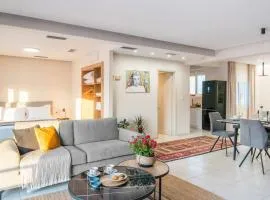 Eneas Central Heraklion Apartment with Great View