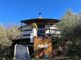 Cortijo alhijra big yourte，位于兰哈龙的豪华帐篷