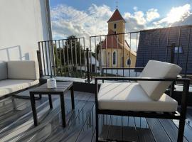 Family Apartments Černice，位于Mojné的酒店
