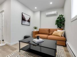 Modern Comfort - 1BR Apt w Sleeper Sofa - Downtown，位于渥太华的酒店