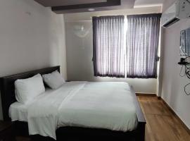 OYO Flagship Hotel Sai Aliyar，位于博拉吉的酒店