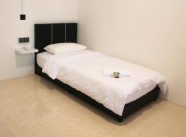 23 Inn Single Bedroom with share bathroom，位于大山脚的酒店