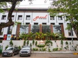 Grand Kakinada by GRT Hotels，位于卡基纳达的酒店