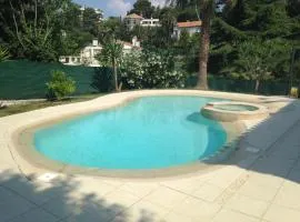 Cannes centre Villa piscine spa