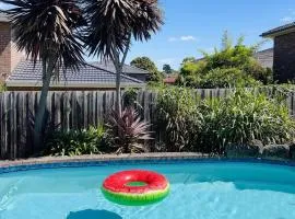 Holiday Villa pool garden