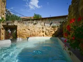 霍斯德布里尼亚斯酒店