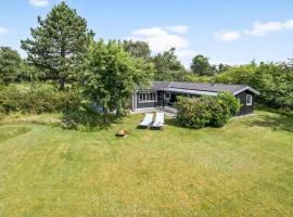 3 Bedroom Stunning Home In Asnæs，位于Asnæs的酒店