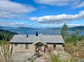Fjord-Holiday-Lodge mit atemberaubendem Panorama
