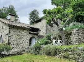 Maison de caractère en Ardèche verte