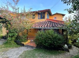 Casa Encuentro Ecolodge, Outdoor Gym and Yoga，位于瓜塔佩的青旅