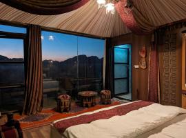 Wadi Rum Majestic Camp，位于瓦迪拉姆的酒店