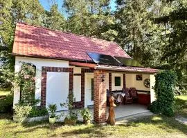 Tornower Waldhäusl, perfekt gelegen 60 km vor Berlin, auf der Schwelle zum Spreewald und nahe Tropical Islands