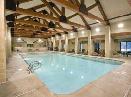 Make Yellowstone memories with the family in this 2BD vacation condo，位于西黄石的酒店