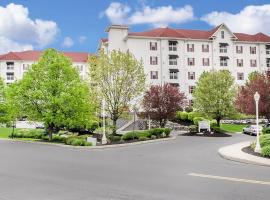 Smell the Chocolate from Hershey Park in this great resort 2BD vacation condo，位于赫尔希的酒店