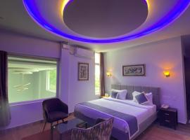 Montecarlo Hotel，位于马哈巴利普拉姆的酒店