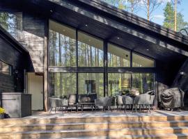 Holiday Home Villa väiski by Interhome，位于维耶鲁迈基的酒店