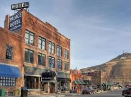 Cozy Condo In The Historic Palace Hotel, Downtown
