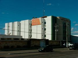 Hotel Porthal da Ilha，位于保罗阿方索城的酒店