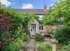 4 Lansdown Cottages