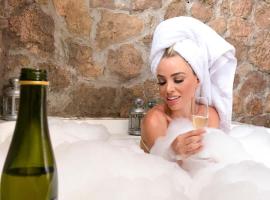 Bangal&ocirc; Ayllu Atacama，位于圣佩德罗&middot;德&middot;阿塔卡马的带热水浴缸的酒店