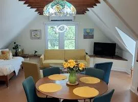 The Oak Park Loft