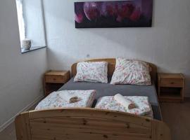 4 persons wohnung in de Eifel，位于Baustert的酒店