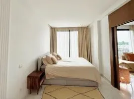 Calm and cozy boho chic studio