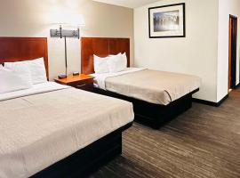 圣保罗 - 明尼阿波利斯 - 中途岛戴斯酒店，位于圣保罗的酒店