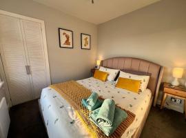 Bright, first floor, one bedroom flat in Wimborne，位于温伯恩大教堂的酒店
